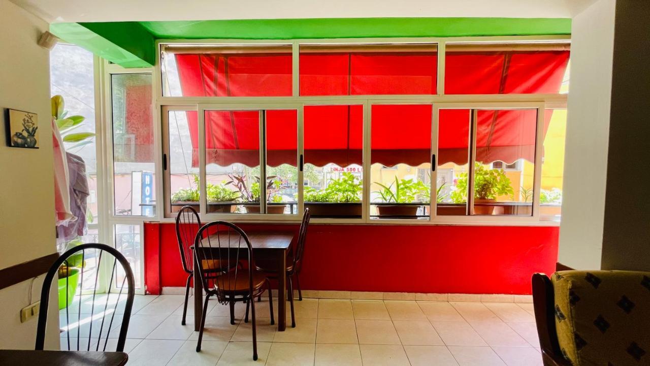 Hotel Drinos Tirana Kültér fotó
