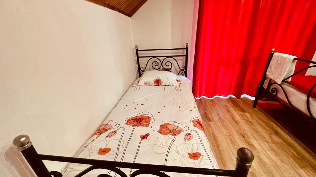 Hotel Drinos Tirana Kültér fotó
