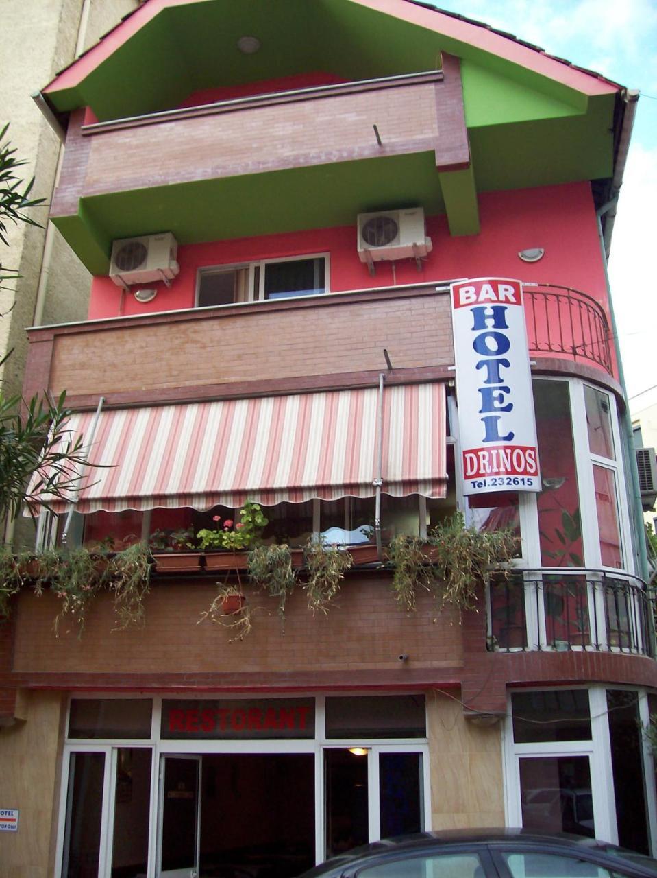 Hotel Drinos Tirana Kültér fotó
